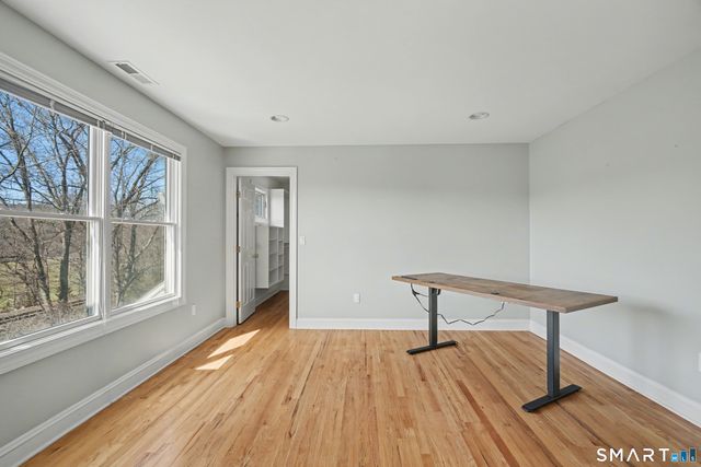 89 Masters Lane, Milford, CT 06461