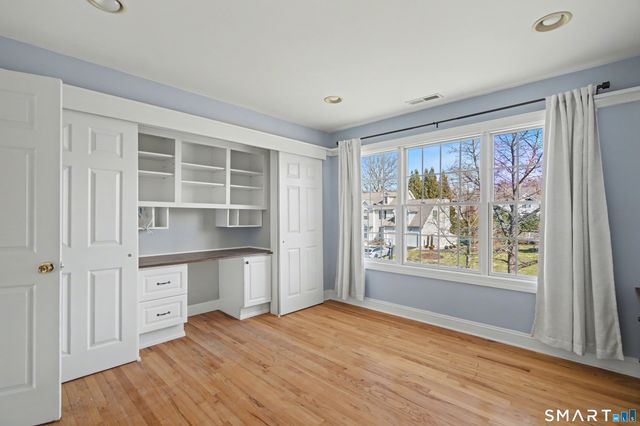 89 Masters Lane, Milford, CT 06461