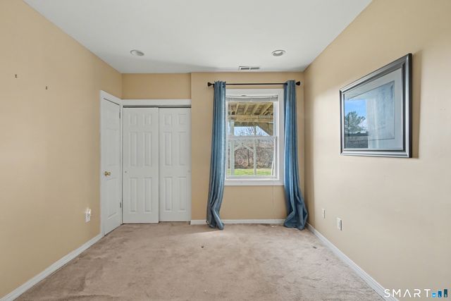 89 Masters Lane, Milford, CT 06461