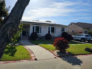 3180 Easy Avenue, Long Beach, CA 90810