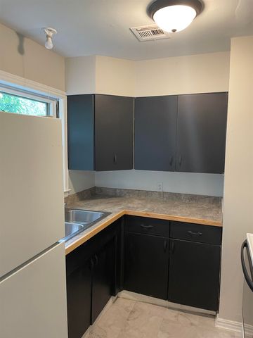 1316 S Richmond Ave, Wichita, KS 67213