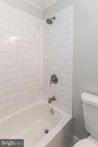 30 PRIMROSE LN, Levittown, PA 19054