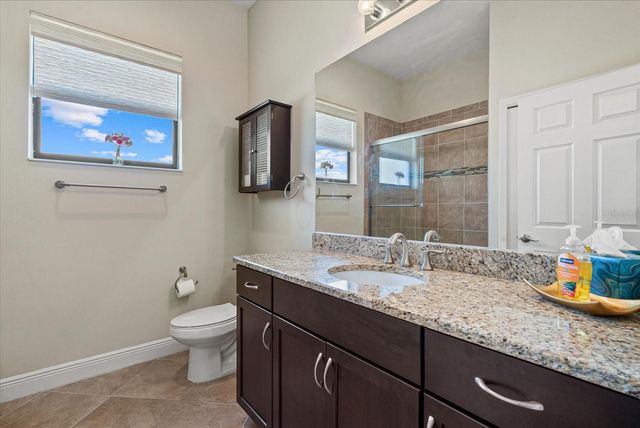 988 145TH STREET CIRCLE NE, Bradenton, FL 34212