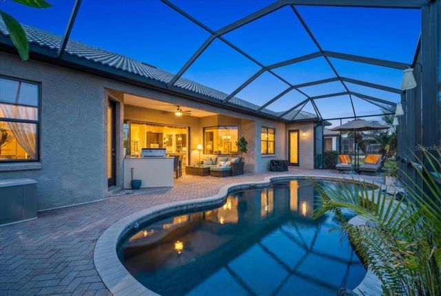 988 145TH STREET CIRCLE NE, Bradenton, FL 34212