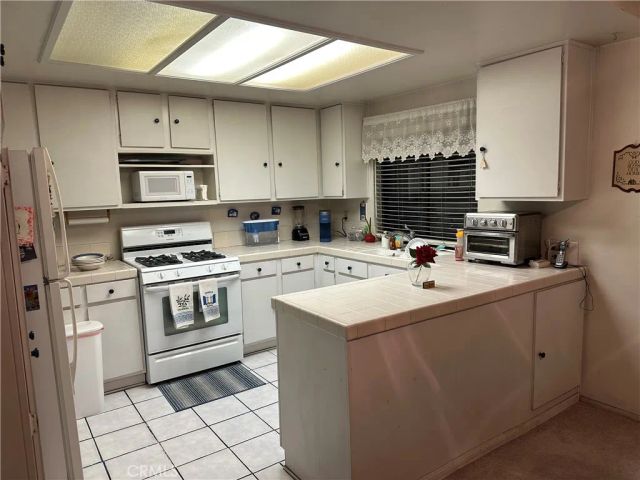 10451 Mulhall Street 25, El Monte, CA 91731