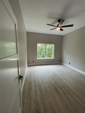5108 Sunbeam Street, Houston, TX 77033