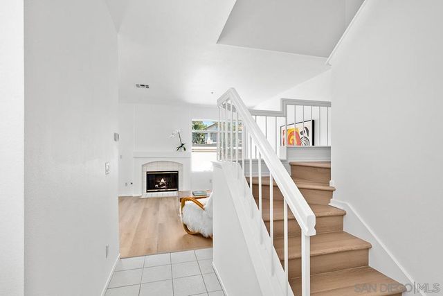 11382 Via Rancho San Diego D, El Cajon, CA 92019