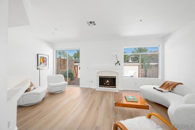 11382 Via Rancho San Diego D, El Cajon, CA 92019