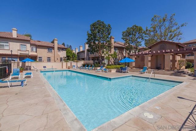 11382 Via Rancho San Diego D, El Cajon, CA 92019