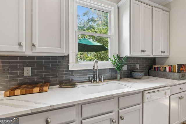 941 Tilden Street NW, Atlanta, GA 30318