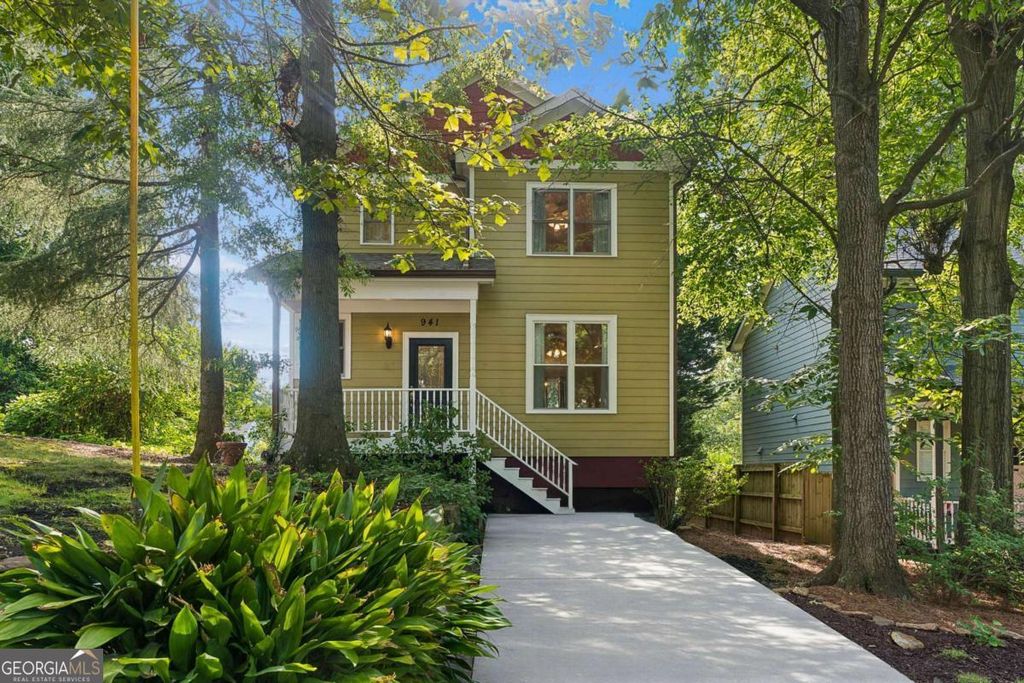 941 Tilden Street NW, Atlanta, GA 30318