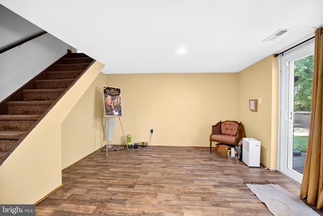 101 LAUREBA AVE, Stratford, NJ 08084