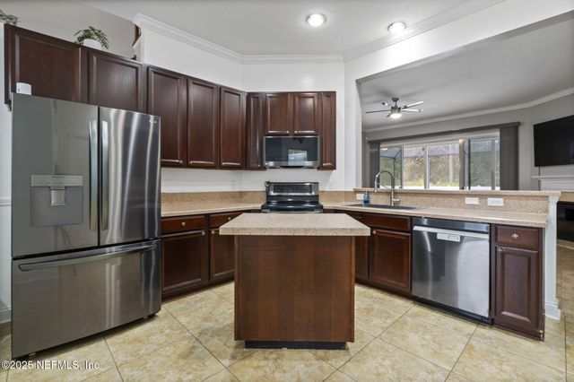 9407 WOODLEIGH MILL Drive, Jacksonville, FL 32244