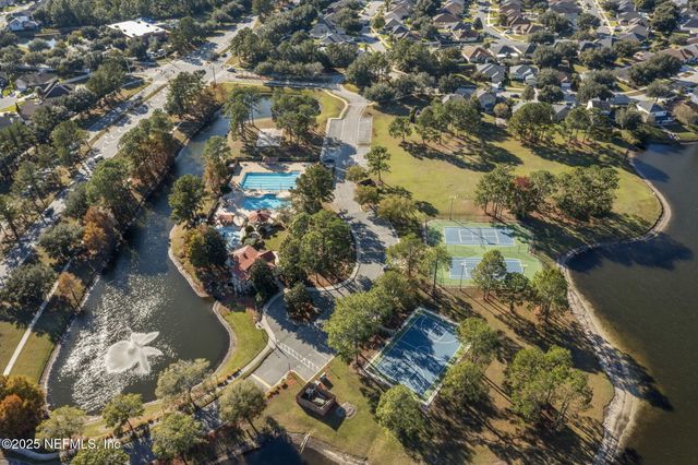 9407 WOODLEIGH MILL Drive, Jacksonville, FL 32244