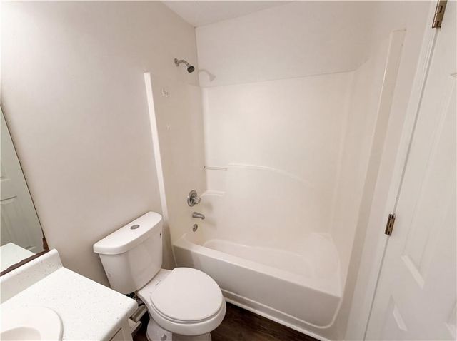 6460 River Hill Drive, Flowery Branch, GA 30542