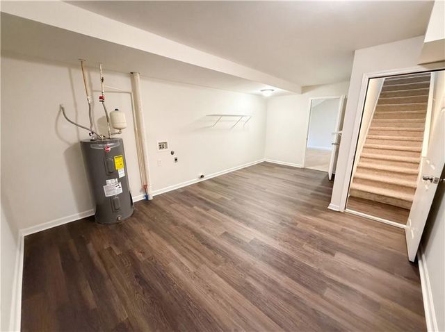 6460 River Hill Drive, Flowery Branch, GA 30542