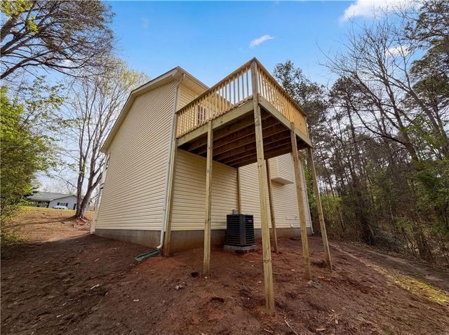 6460 River Hill Drive, Flowery Branch, GA 30542