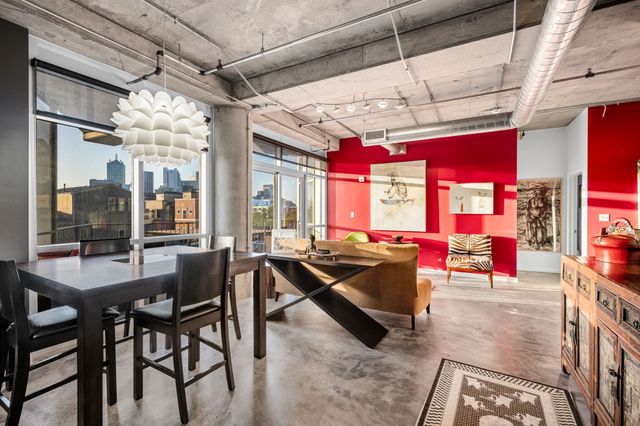 1001 Belleview Street 305, Dallas, TX 75215