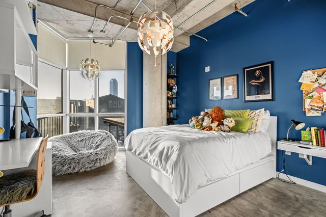 1001 Belleview Street 305, Dallas, TX 75215