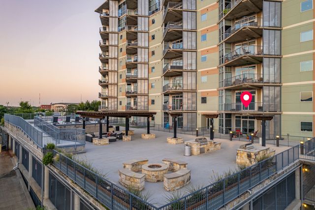 1001 Belleview Street 305, Dallas, TX 75215