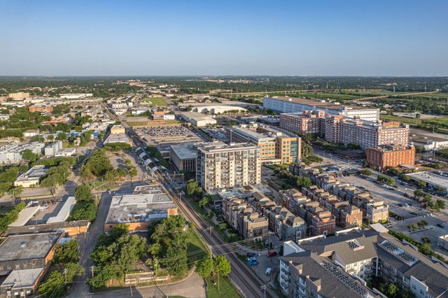 1001 Belleview Street 305, Dallas, TX 75215