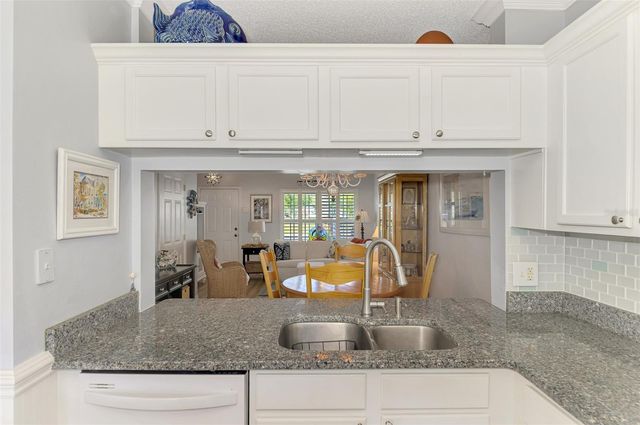 5072 MISTY CANAL PLACE, Bradenton, FL 34203