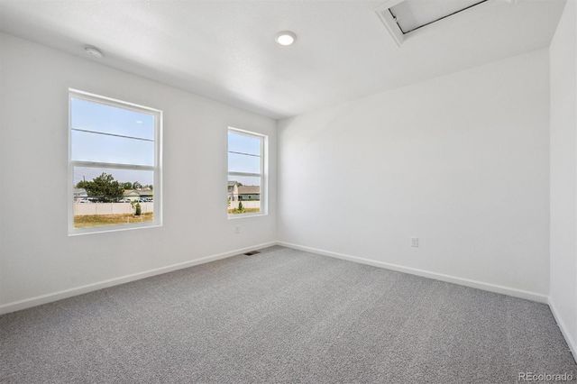 302 W Owen Avenue, Keenesburg, CO 80643