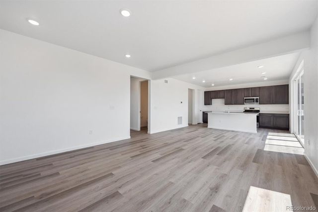 302 W Owen Avenue, Keenesburg, CO 80643