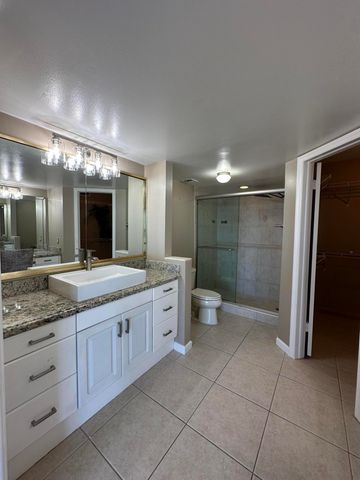 301 Lake Shore Drive 708, Lake Park, FL 33403