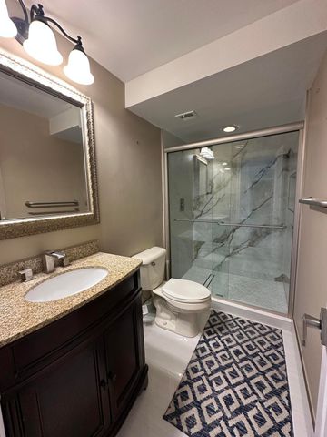 301 Lake Shore Drive 708, Lake Park, FL 33403