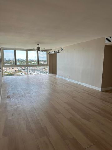 301 Lake Shore Drive 708, Lake Park, FL 33403