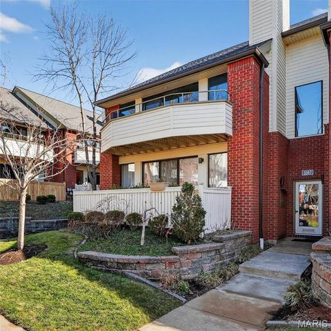 5567 Waterman Boulevard B, St Louis, MO 63112
