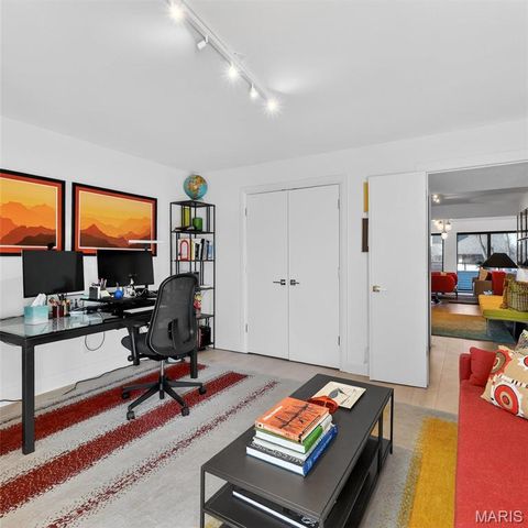 5567 Waterman Boulevard B, St Louis, MO 63112