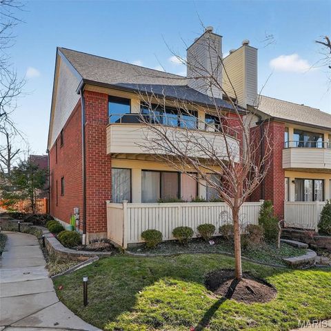 5567 Waterman Boulevard B, St Louis, MO 63112