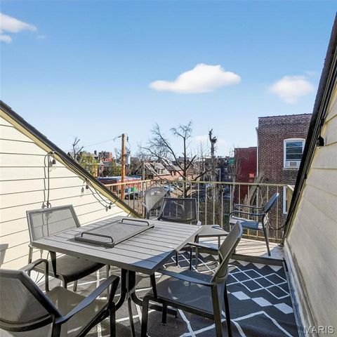 5567 Waterman Boulevard B, St Louis, MO 63112
