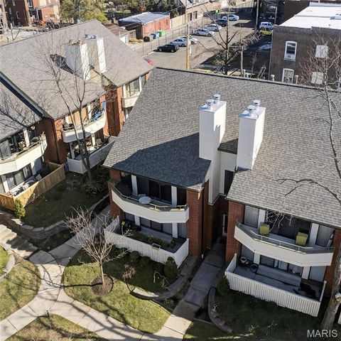 5567 Waterman Boulevard B, St Louis, MO 63112
