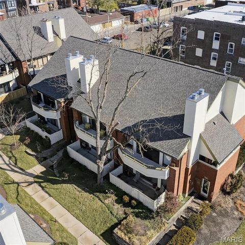 5567 Waterman Boulevard B, St Louis, MO 63112