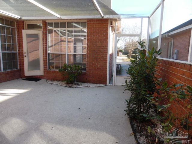 4078 Oak Pointe Dr, Gulf Breeze, FL 32563