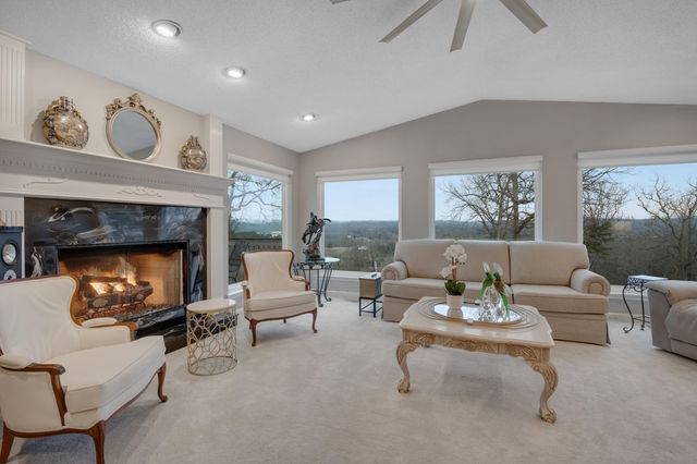 5910 Rainbow Springs Drive, Chattanooga, TN 37416