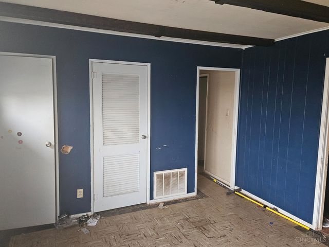 705 Richardson Drive, Middletown, OH 45042