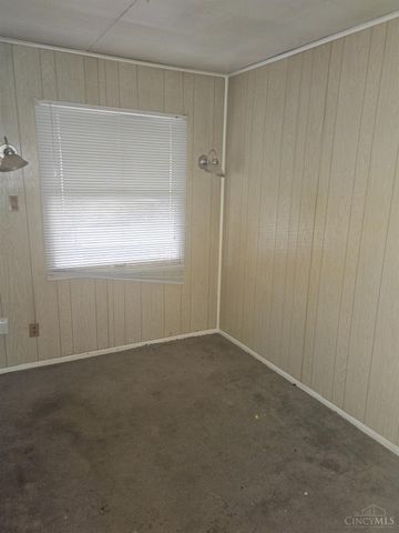 705 Richardson Drive, Middletown, OH 45042