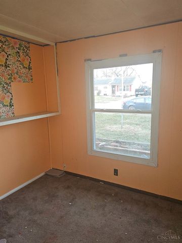 705 Richardson Drive, Middletown, OH 45042