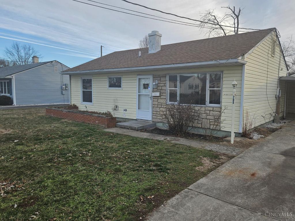 705 Richardson Drive, Middletown, OH 45042
