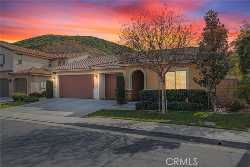 36288 Waxen Road, Lake Elsinore, CA 92532