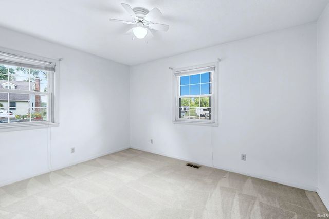 906 E 49Th Street, Marion, IN 46953