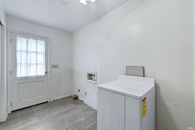 906 E 49Th Street, Marion, IN 46953