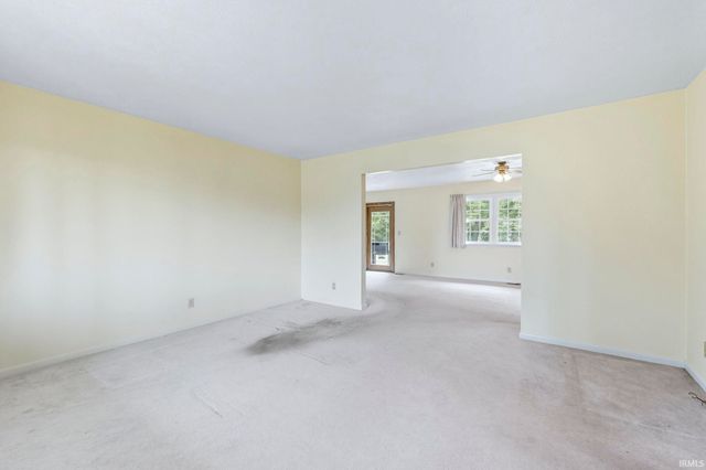 906 E 49Th Street, Marion, IN 46953