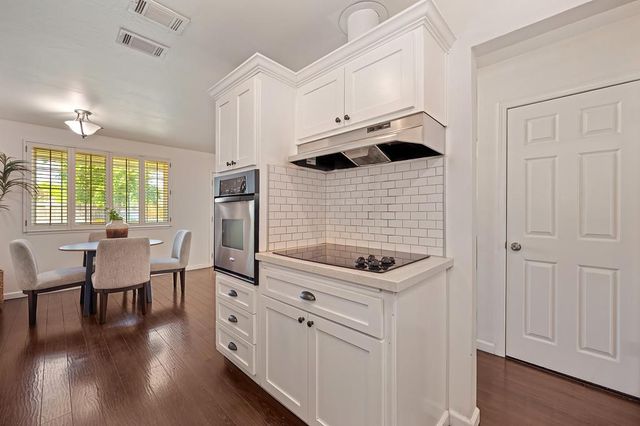 1338 School St, Folsom, CA 95630