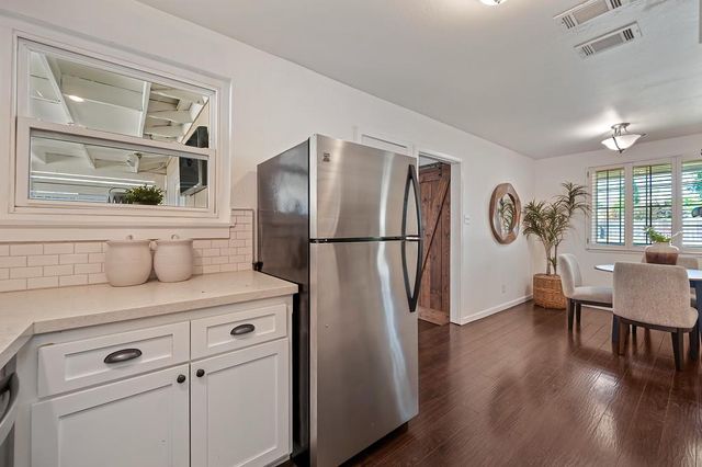 1338 School St, Folsom, CA 95630