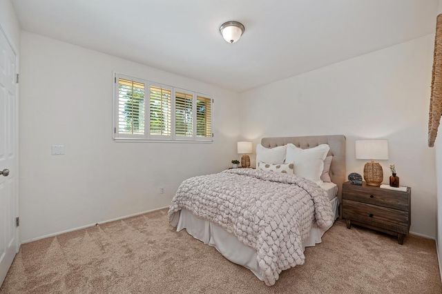 1338 School St, Folsom, CA 95630